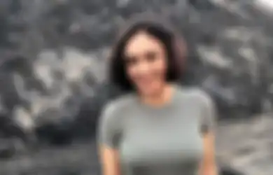 Dulu Sempat Bikin Bertekuk Lutut Raffi Ahmad, Penampilan Penyanyi Lawas Ini Makin Paripurna Bak Tak Lekang oleh Waktu