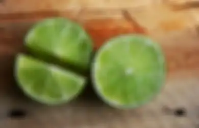 Aneka Tips Kecantikan, Boros Kalau Beli Skincare Mahal, Mending Pakai Buah yang Ada di Kulkas Ini Saja untuk Hilangkan Flek Hitam di Wajah
