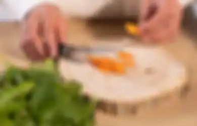 Satu Indonesia Baru Sadar! Memotong Wortel Sebelum Dimasak Ternyata Bikin Rugi Satu Keluarga, Bisa Menyesal karena Dampak Buruknya