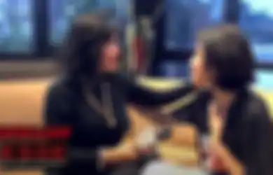Rindunya Sedikit Terobati, Tessa Mariska Tak Kuat Tahan Tangis Saat di Pelukan Amel Amilia yang Punya Paras Plek Ketiplek dengan Nike Ardilla: Mirip Banget, Aku Merinding