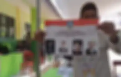 Viral Foto Calon Kepala Desa Diganti Foto Member BTS pada Pilkades di Serang
