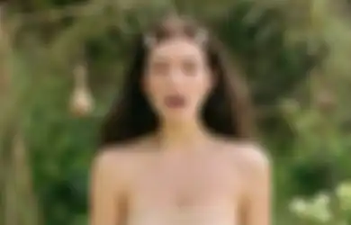 Lorde Rilis Video Klip 'Fallen Fruit', Ceritain Lanjutan dari 'Solar Power'