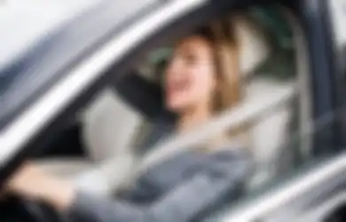 Sewa Mobil Buat Liburan Akhir Tahun, 8 Hal Ini Harus Kita Perhatikan!