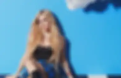 Belum Lama Dirilis, 'Bite Me'-nya Avril Lavigne udah Didengar 50 Juta Kali. Bukti Pop Punk Naik Lagi Nih! 