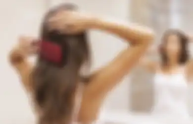 Ternyata Hanya Dengan Cara Ini Rambut Rontok Bisa Teratasi, Perhatikan