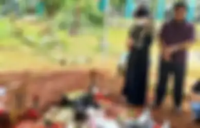 Padahal Tanah Kuburnya Masih Basah, Kondisi Makam Vanessa Angel dan Bibi Ardiansyah Berantakan hingga Foto sang Artis Raib Tanpa Jejak
