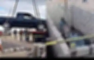 Pria Ini Minta Dikuburkan dengan Mobil Barunya, Akibatnya Keluarga Tanggung Denda yang Besar