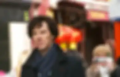 Benedict Cumberbatch Ingin Perankan Thom Yorke di Biopik Radiohead?