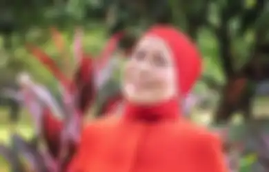 Biodata Artis Dewi Yull, Penyanyi Lawas Bersuara Emas, yang Ternyata Masih Keturunan Bangsawan Kerajaan Ini