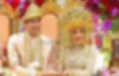 Bahagianya Ria Ricis dan Teuku Ryan, Sah Jadi Suami Istri hingga Dapat Kado Rp 10 Miliar dari Sosok Tak Disangka-sangka, Terkuak Alasan di Balik Pemberian Hadiah