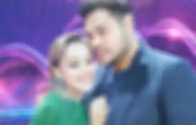 Beneran Pacaran? Isi Chat Ayu Ting Ting dengan Ivan Gunawan Bocor ke Publik, Ibunda Bilqis Ternyata Simpan Nomor Sang Desainer dengan Nama Ini 