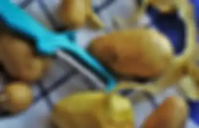 Angin Segar Bagi Para Kaum Hawa, Mulai Sekarang Gunakan Kentang untuk Putihkan Lipatan di Bagian Sensitif ini