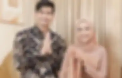 Sedang Hangat-hangatnya Jadi Manten Anyar, Ria Ricis Dibikin Banjir Air Mata dengan Perlakuan Tak Terduga Teuku Ryan Saat Liburan Romantis, sang YouTuber: Gak Suka!