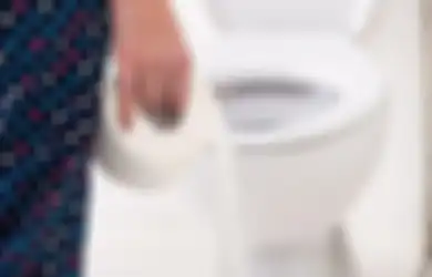 Jangan Senang Dulu, Urine yang Bening Tak Selalu Pertanda Baik, Ternyata Berpotensi Penyakit Ini
