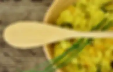 BAHAYA! Jangan Lagi Sarapan Nasi Kuning Jika Masih Dicampur dengan Lauk Ini, Efeknya Membahayakan 
