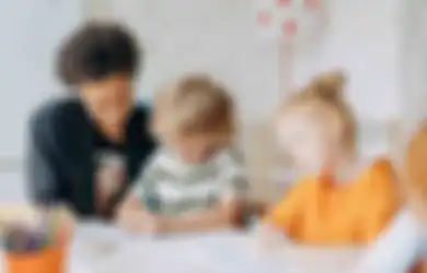 Satu Keluarga Kecipratan Rezeki, 3 Weton Anak Ini Diterawang Jadi Pembawa Hoki untuk Orang Tuanya
