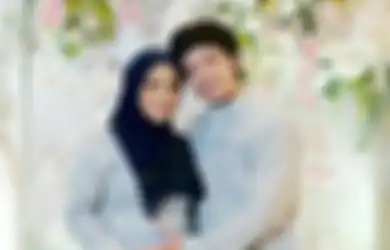 Semenjak Menikah Nempel Bak Perangko Tak Mau Pisah, Atta Halilintar Terang-terangan Bandingkan Ria Ricis dan Aurel Hermansyah : Nyusahin Suami