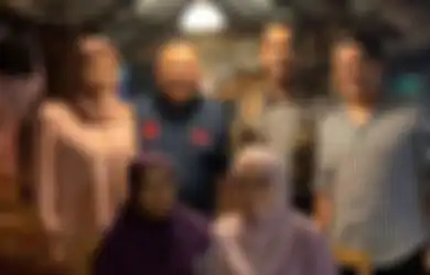Mertuanya Tak Keberatan, Pria Ini Terpaksa Gelar Acara Lamaran di Sebuah Warung Sederhana, Ternyata Ada Alasan yang Tak Disangka-sangka Dibaliknya