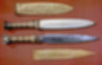 Mumi Tutankhamun pun Dilengkapi dengan Dua Bilah yang Terbungkus dalam Sarung Emas, Inilah Belati Mesir Kuno, Tak Hanya Digunakan Raja Sebagai Perhiasan, Juga Makna Religius