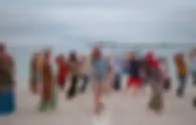 Asik Joget TikTok di Pantai Daerah Lombok, Bupati Garut 'Lukai' Hati Masyarakat Usai Videonya Viral: Padahal Baru Banyak bencana