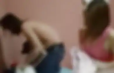 Murka Pergoki Istri Berhubungan Intim dengan Lelaki Lain, Pria Ini 5 Kali Tusuk Istrinya hingga Kritis, Selingkuhan Lari Terbirit-birit Usai Diamuk Suami