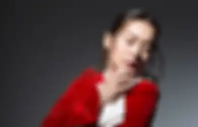Ingin Maafkan Diri Sendiri & Orang Lain, Mitski Rilis Single Baru 'Heat Lightning'