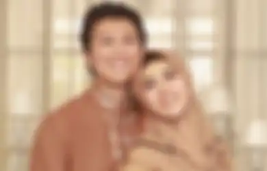2 Tahun Nikah Tak Kunjung Dapat Momongan, Paranormal Kondang Ini Terawang Rumah Tangga Syahrini dan Reino Barack Bakal Diguncang Masalah dari Keluarga Besar Sampai Pisah Ranjang!