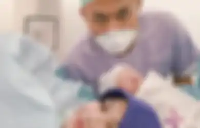Kecil-kecil Sudah Jadi Sultan, Anak Nathalie Holscher Sukses Bikin Sule Melotot Lantaran Ingin Barang Mewah Bernilai Miliaran Saat Masih dalam Kandungan