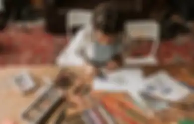 Jawaban Apa Ciri-ciri Karya Gambar Cerita Soal Kelas 5 SD Tema 8