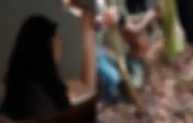 Ibunya Diperkosa Pria Tak Dikenal, Bocah 9 Tahun Berakhir Tragis Usai Berusaha Lindungi sang Bunda, Aksi Bejat Pelaku Masih Terus Berlanjut Meski Tahu si Anak Tewas