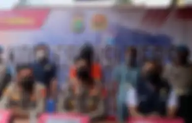 Nafsu Birahi Tak Bisa Dibendung, Guru Ngaji di Depok Ini Lampiaskan Hasrat Seksual pada Muridnya dengan Upah Rp 10 Ribu, Alasan Klasik di Balik Aksi Bejat Pelaku Bikin Emosi!