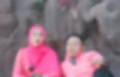 Tulis Komentar di Foto Liburan Gempi Bareng Gisel, Gaya Ngelawak Narji Bikin Rindu, Kini Jadi Sorotan Gegara Baliho Habib Rizieq
