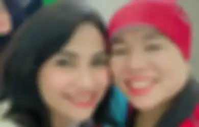 Ziarah ke Makam Vanessa Angel, Ibunda Bibi Ngadu Soal Huru-hara Keluarga Doddy Sudrajat, Dewi Zuhriati Nangis: Kenapa Masalah Banyak Banget...