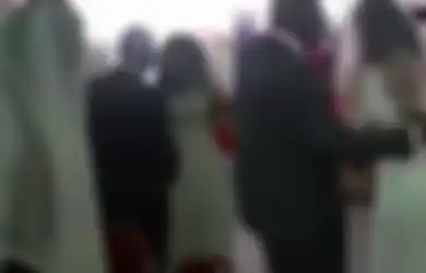 Resepsi Hancur Lebur, Wanita Simpanan Mendadak Datang Gunakan Pakaian Tak Disangka-sangka Saat Lelaki Ini Menikah hingga Buat Tamu Undangan Heboh