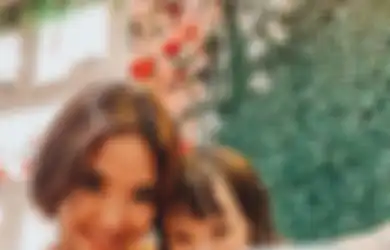 Foto Kompak Gisel Bareng Gempi di Hari Ibu Telat Diunggah, Perubahan Tubuh Janda Gading Marten Bikin Syok