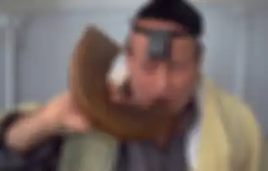 Selalu Membaur dengan Melepas Topi Yahudi Kecilnya, Pria Yahudi Terakhir di Afghanistan Ini Tak Mau Pergi Meski 'Ditinggal' Istri dan Anak-anaknya Pindah ke Israel