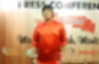 10 Tahun Bungkam, Pemain 'Ngelenong Nyok' Minta Maaf ke Mantan Istri di Acara TV, Dulu Cinlok dengan Seleb Lain: Saya yang Salah
