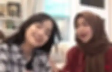 Dibantu Ria Ricis Ngevlog, Fuji Bikin Konten Perdana di Akun Youtube Miliknya, Adik Mendiang Bibi Adriansyah Ini Langsung Raup Jutaan Viewers dan Subscriber dalam Hitungan Hari