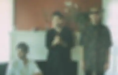 Lanjutin Tradisi Tiap Natal, Unknown Mortal Orchestra Kembali 