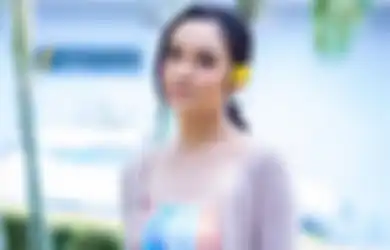 Tampil Manis dan Keren Pakai Crop Top ala Lyodra Ginting. Kepoin Yuk!