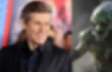 Zendaya Ngaku Takut Sama Willem Defoe Saat Syuting 'Spider-Man: No Way Home'