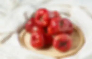 Banyak Orang Belum Tahu, Jambu Air Merah Ternyata Simpan Khasiat Luar Biasa untuk Kesehatan, Gak Nyangka Bisa Cegah Penyakit Mematikan Ini