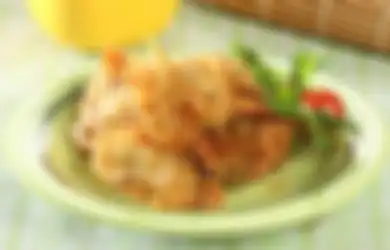 Pantas Gorengan Dipajang Seharian Tak Alot, Ternyata Ini 3 Rahasia Resep Bakwan Renyah Ala Pedagang, Salah Satunya Pemilihan Sayur!
