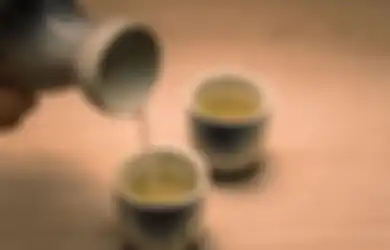 Viral Unggahan Makanan di Sebuah Restoran Jepang Tak Halal Karena Gunakan Sake, Begini Sejarah Sake Minuman Tradisional Khas Jepang dan Jenisnya, Ada yang Tak Beralkohol Loh!