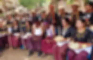 Pengaruh Budaya Hindu-Buddha dari India dan Islam dari Gujarat dan Persia, yang Wariskan Puing-puing Kerajaan Sriwijaya, Majapahit, dan Kutai, Suku Lamaholot pun Miliki Tradisi Kerukunan Beragama