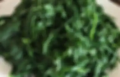 Jangan Lupa Malam ini Coba Minum Air Rebusan Daun Singkong, Khasiatnya Benar-benar Tak Terduga, Ampuh Atasi Beragam Penyakit ini