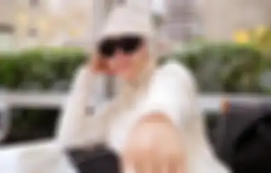 Sampai di Tangan Maharani Kemala, Syahrini Diam-diam Kirimi Bos MS Glow Kado Berharga, Isinya Bikin Geleng-geleng Kepala