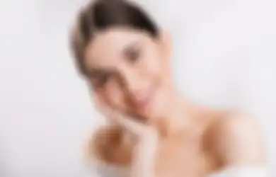 Biar Glow Up saat Lebaran, Bulan Puasa Rutin Pakai 5 Serum Ini!