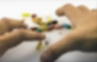 Ditangkap Gegara Narkoba, Foto Pedangdut Inisial VU Dicari, Netizen Semprot Admin Akun Gosip