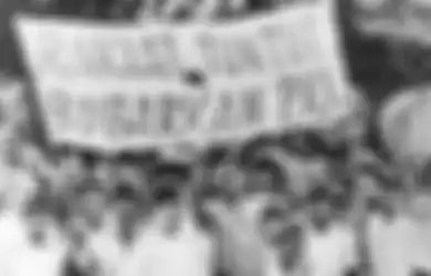 Terjadi Demo Besar-besaran, Inilah Latar Belakang dan Dampak Tritura